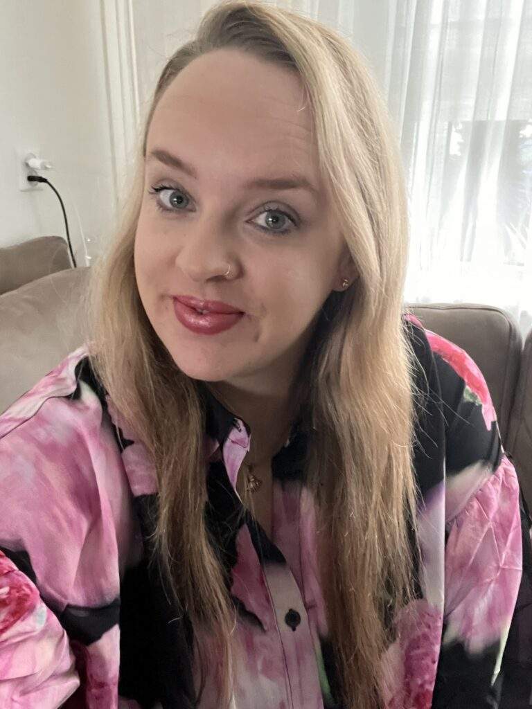 Anna de Jong, Annatomie